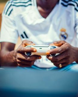 xì tố di động F8bet